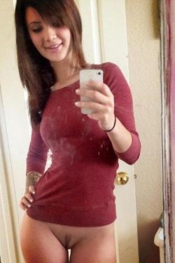 Аккуратная киска